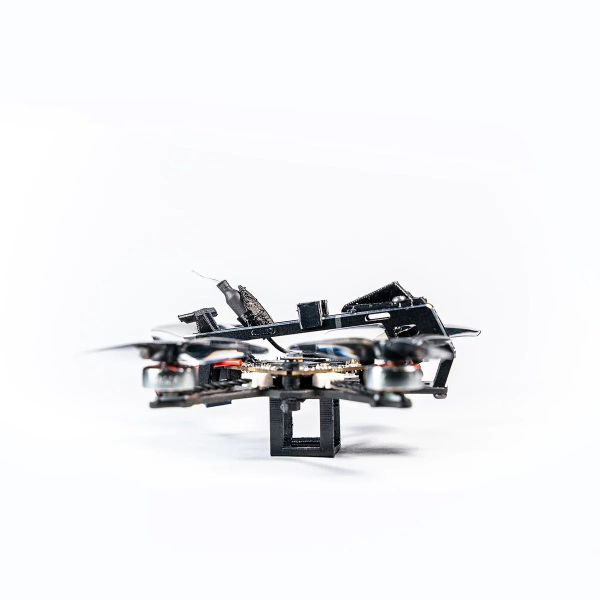 HGLRC Draknight 2-дюймовый 2S  – обзор и цена Micro Fpv Quad
